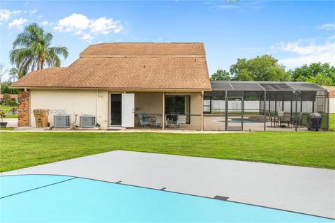 Tiny photo for 1805 Harbor Blvd, Kissimmee, FL 34744 (MLS # A12002030)