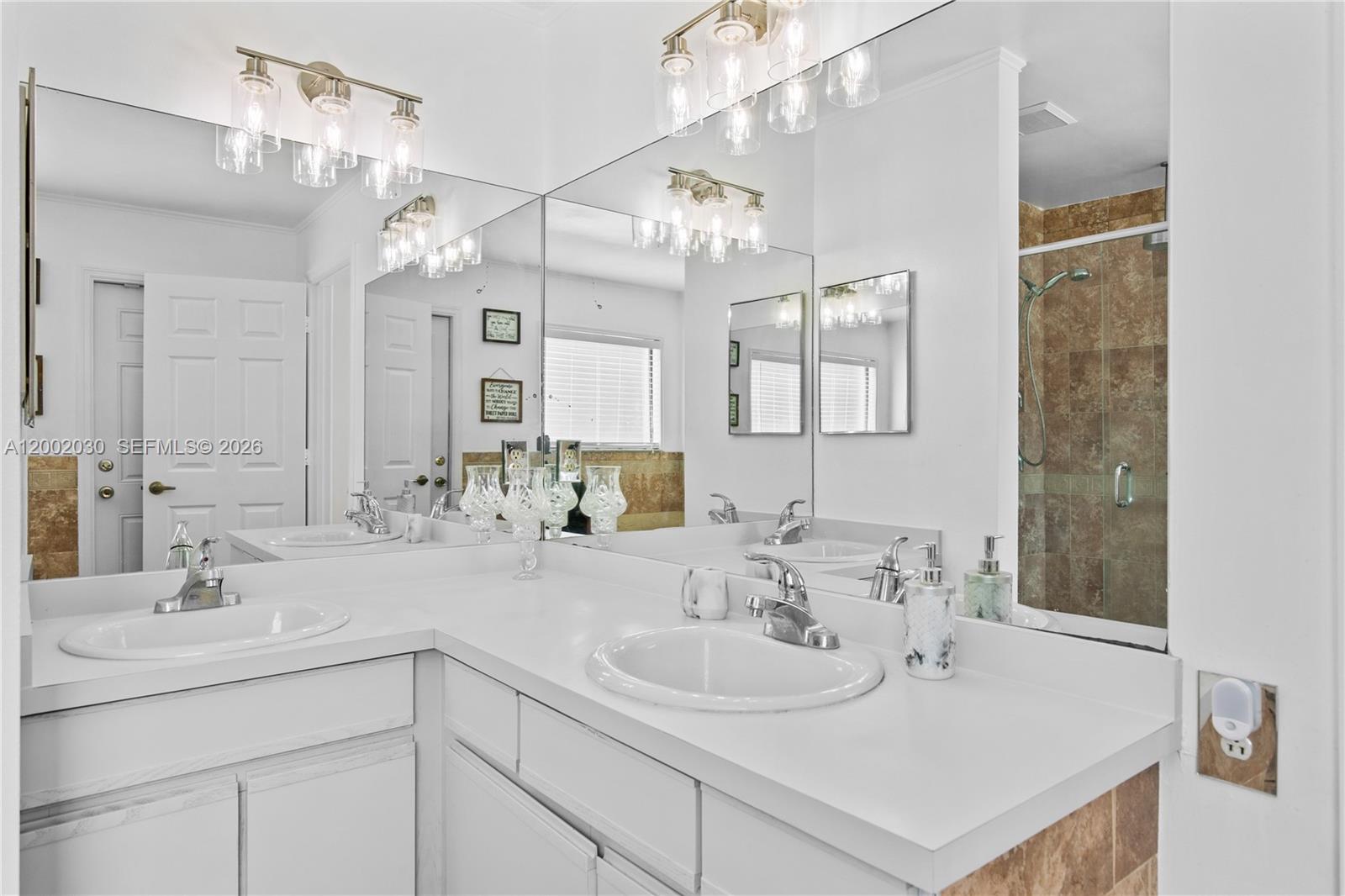 REGAL OAK SHORES UNIT 8 - Residential