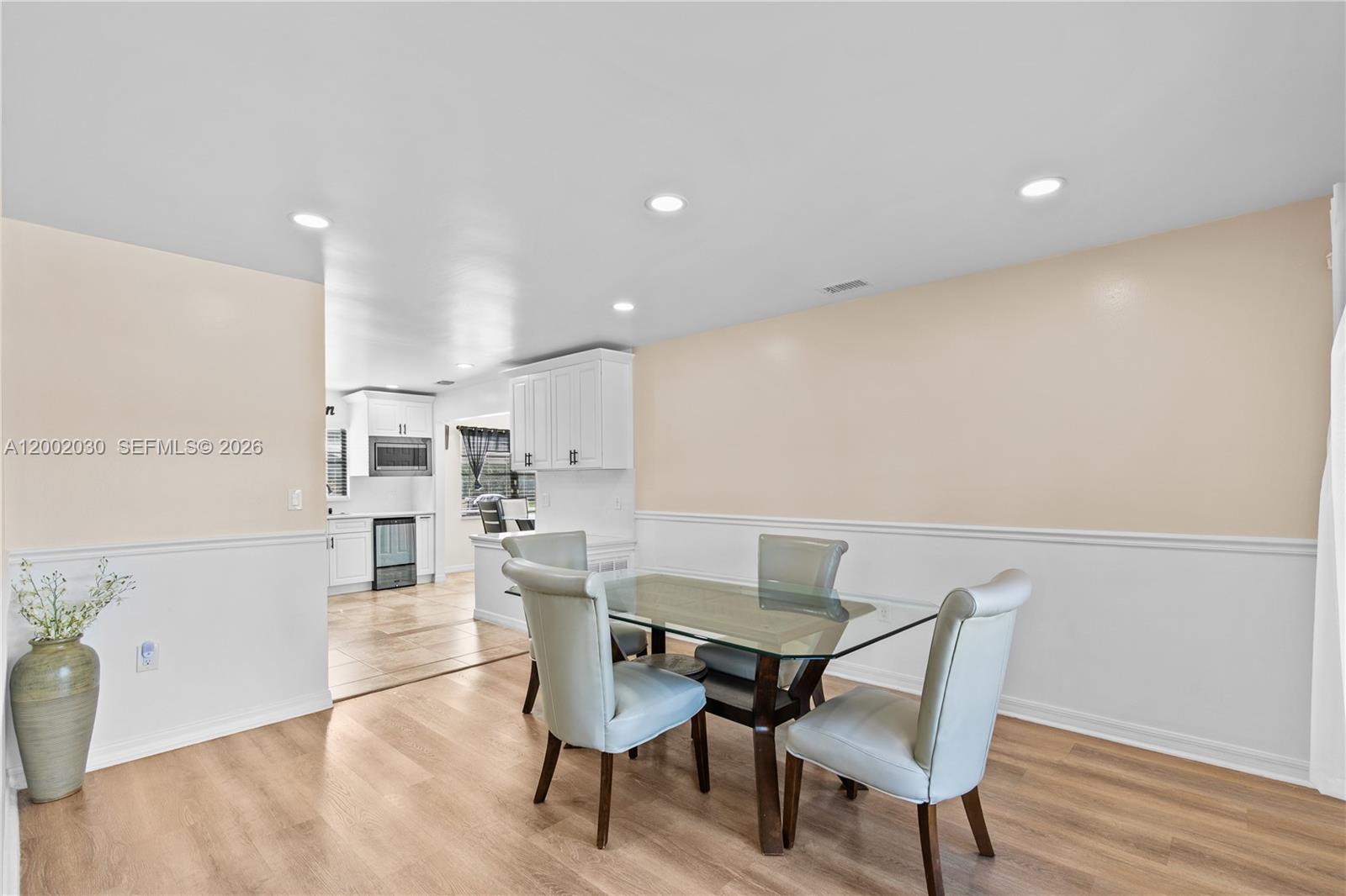 REGAL OAK SHORES UNIT 8 - Residential