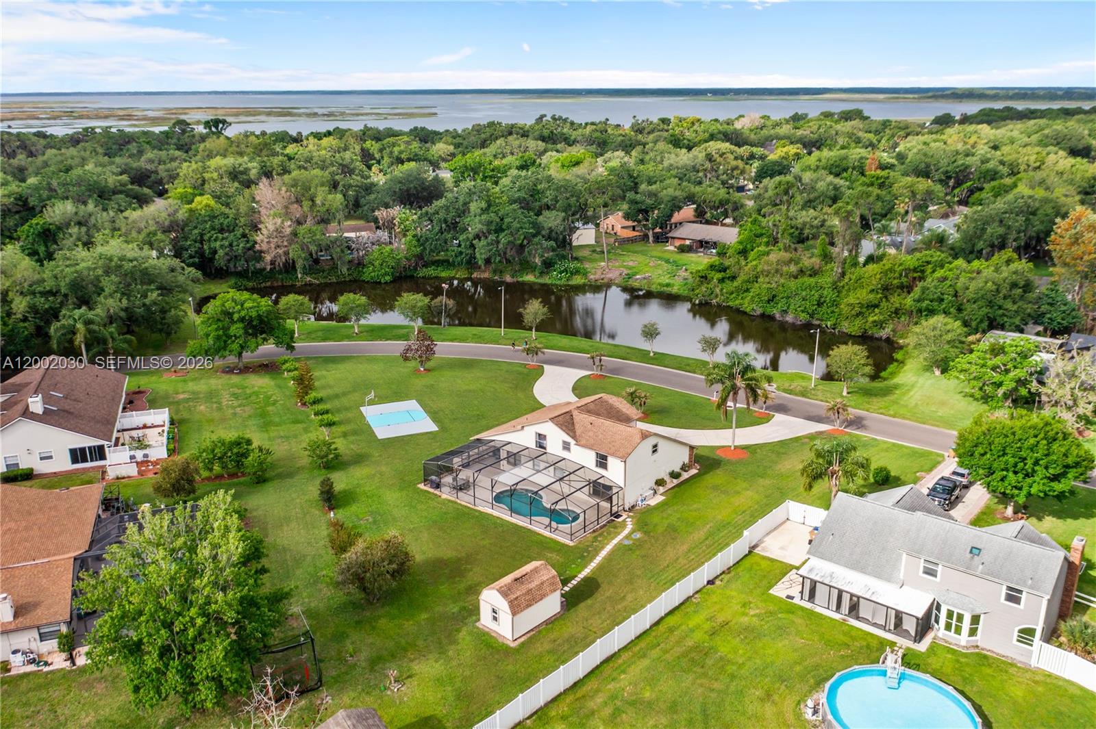 REGAL OAK SHORES UNIT 8 - Residential