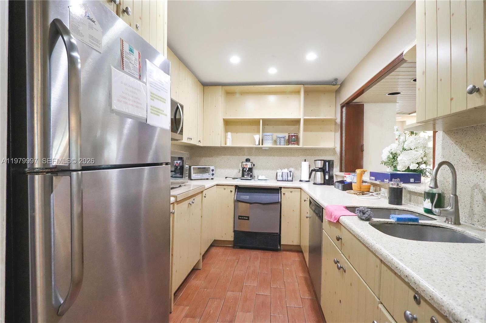 COUNTRY WALK SEC 5 - Residential