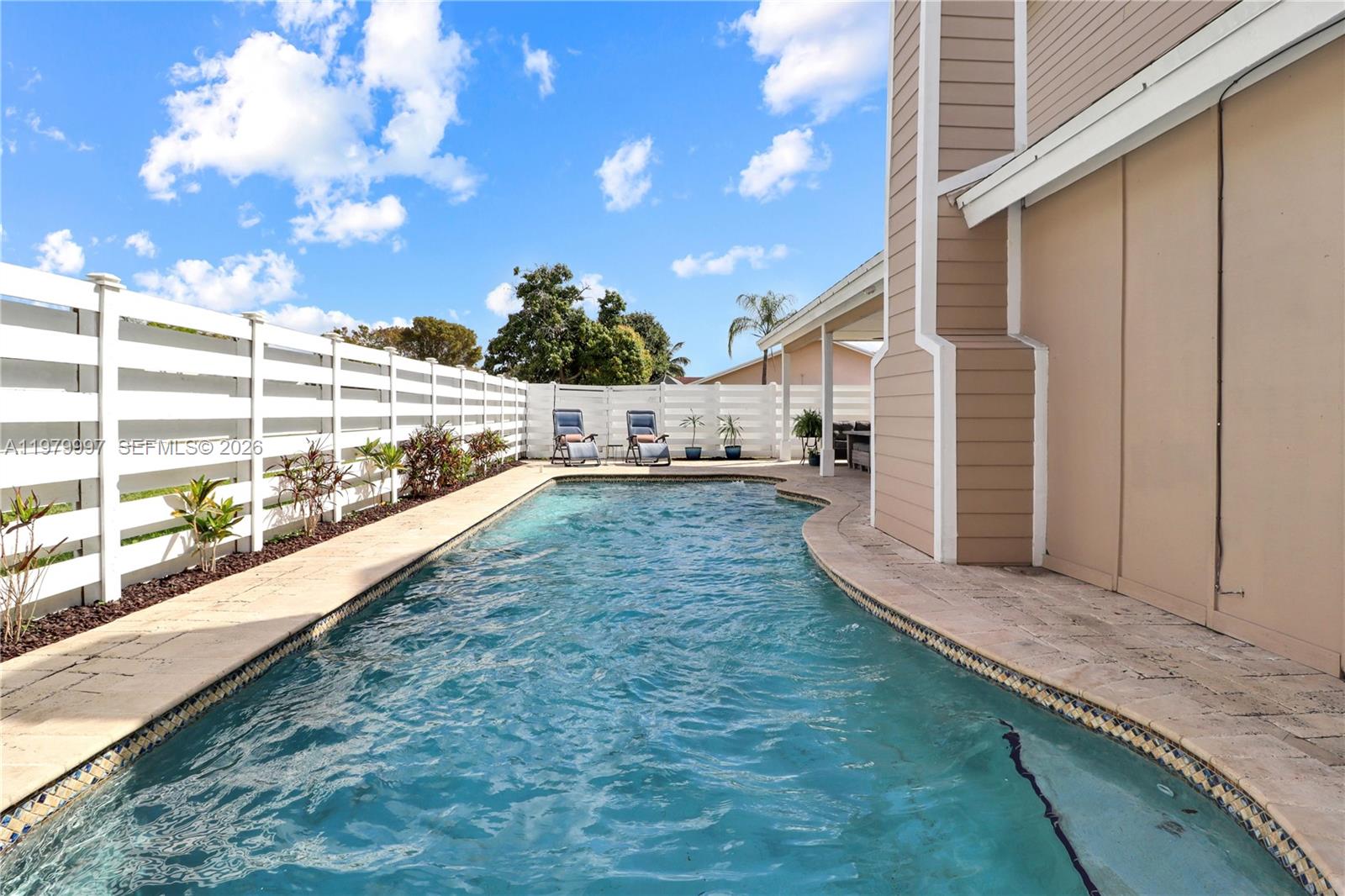 COUNTRY WALK SEC 5 - Residential