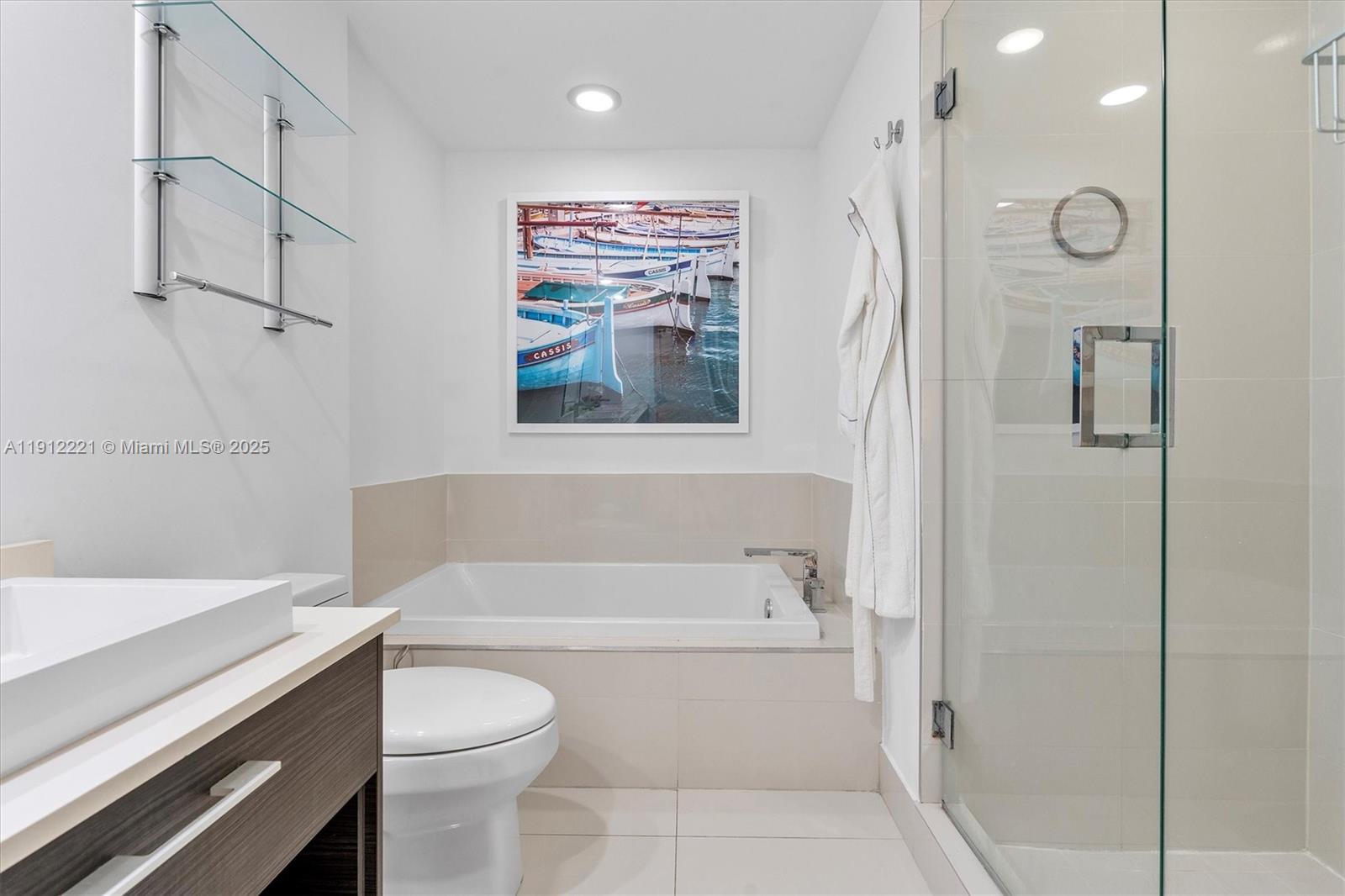 BRICKELL HEIGHTS EAST - Residential