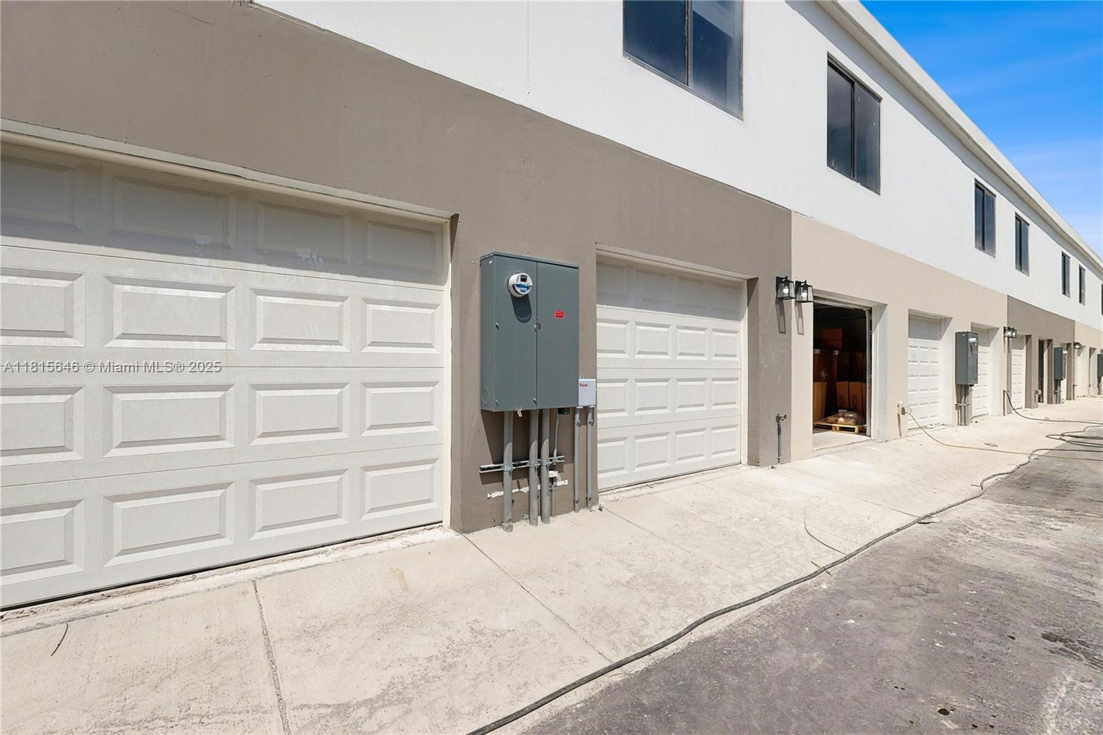 On Grandville - Residential