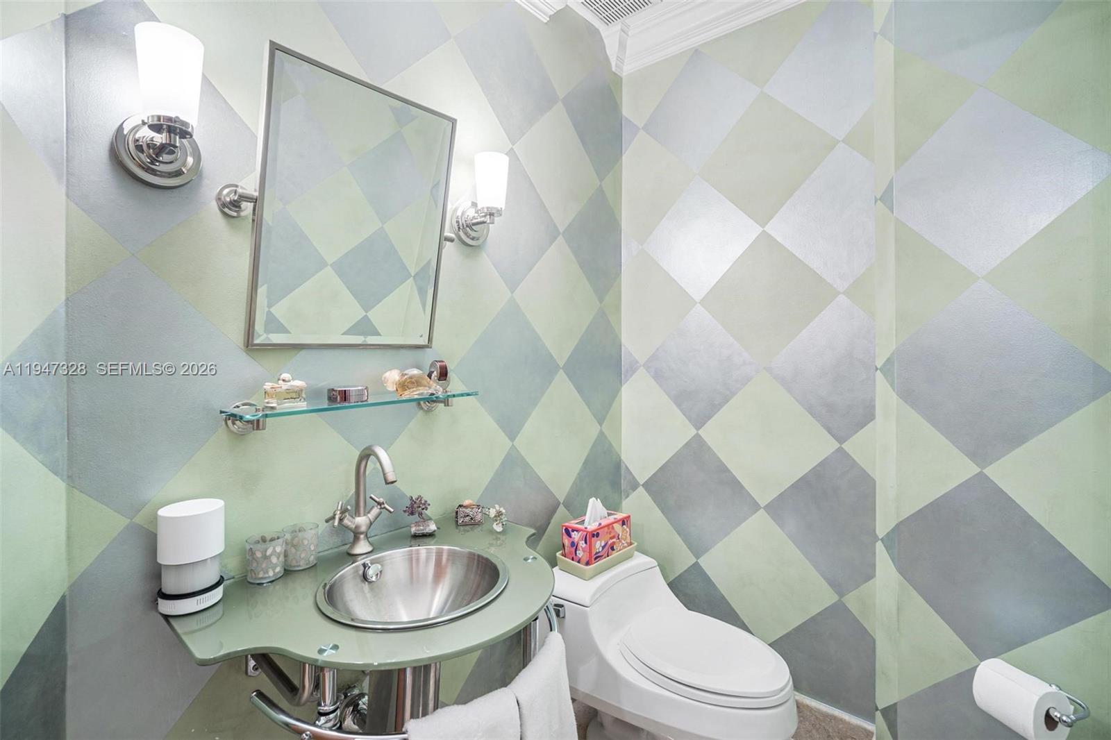 SOLIMAR CONDO - Residential