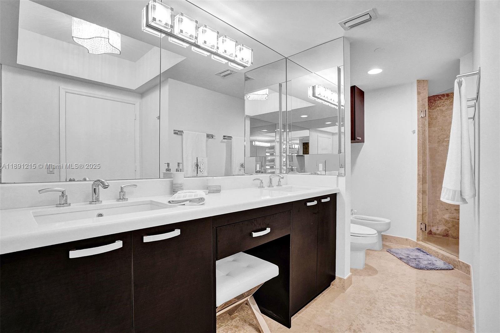 BLUE DIAMOND CONDO - Residential Lease