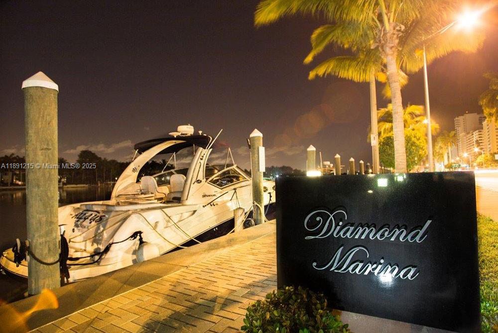 BLUE DIAMOND CONDO - Residential Lease
