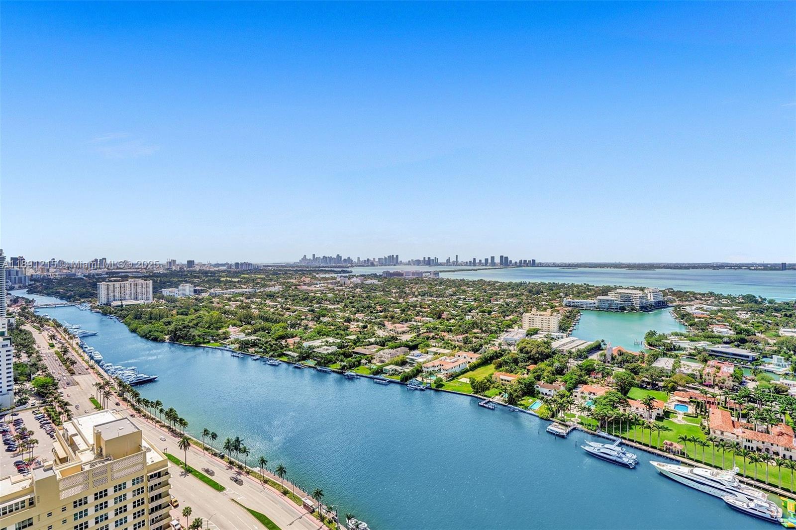 BLUE DIAMOND CONDO - Residential Lease
