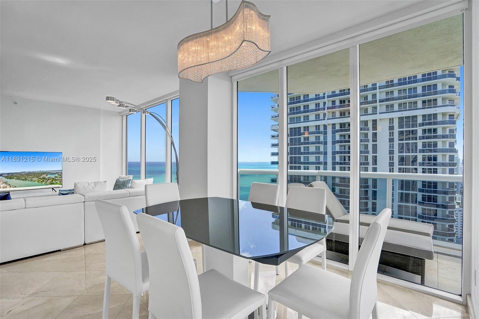 BLUE DIAMOND CONDO - Residential Lease