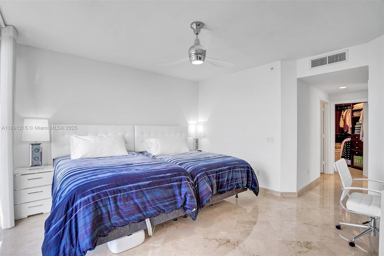 BLUE DIAMOND CONDO - Residential Lease