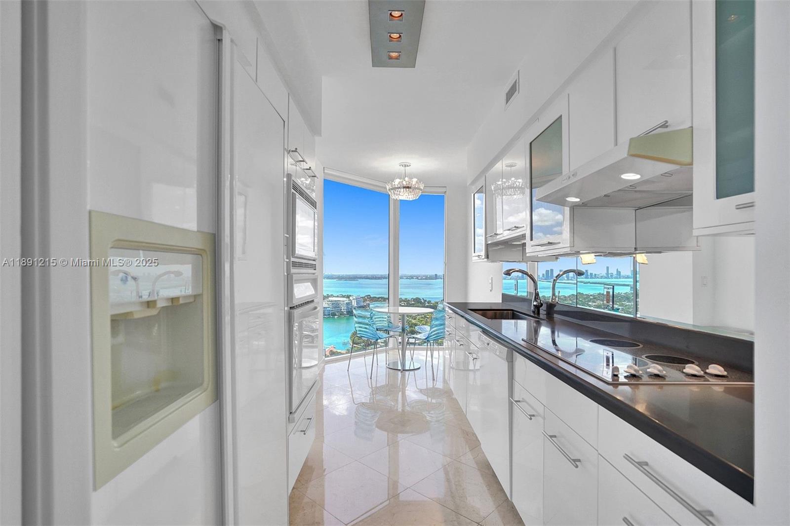BLUE DIAMOND CONDO - Residential Lease