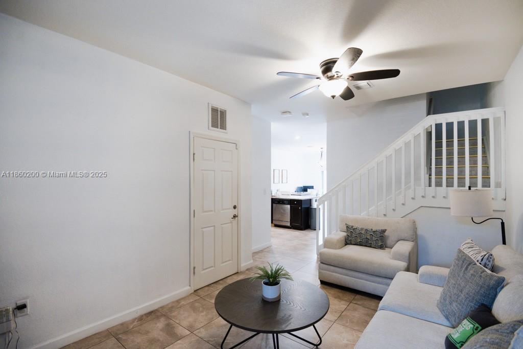 108 SE 34th Ter