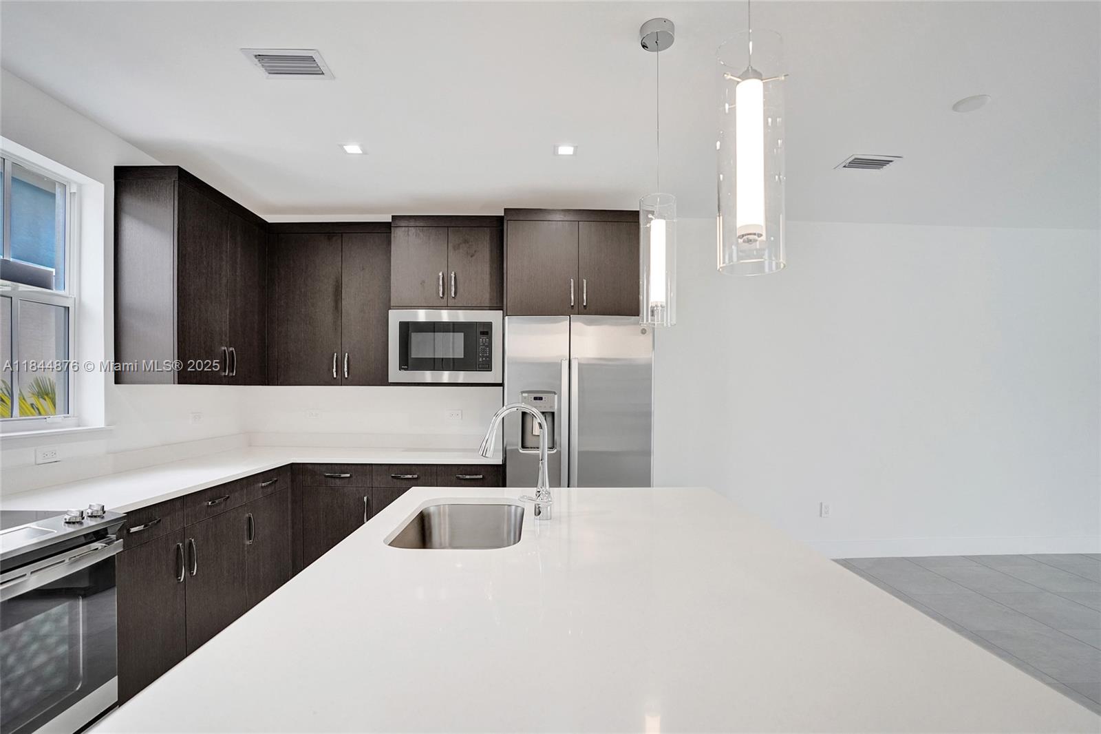 ATLANTIC GROVE PLAT NO 2 - Residential