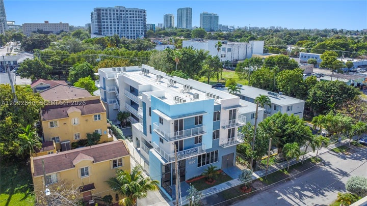 Photo 1 of 69 — 1620 NW 18th St, Miami, FL 33125