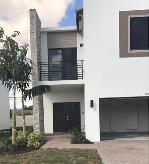 388 NE 208th Ter Miami FL 33179