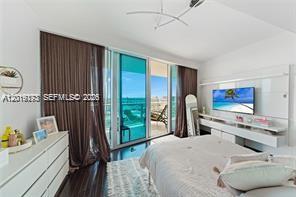 JADE BEACH CONDO - Residential