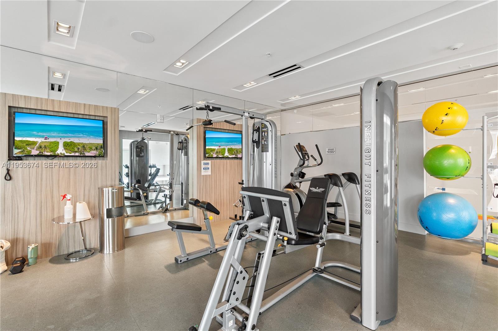 LE PARC AT BRICKELL CONDO - Residential Lease