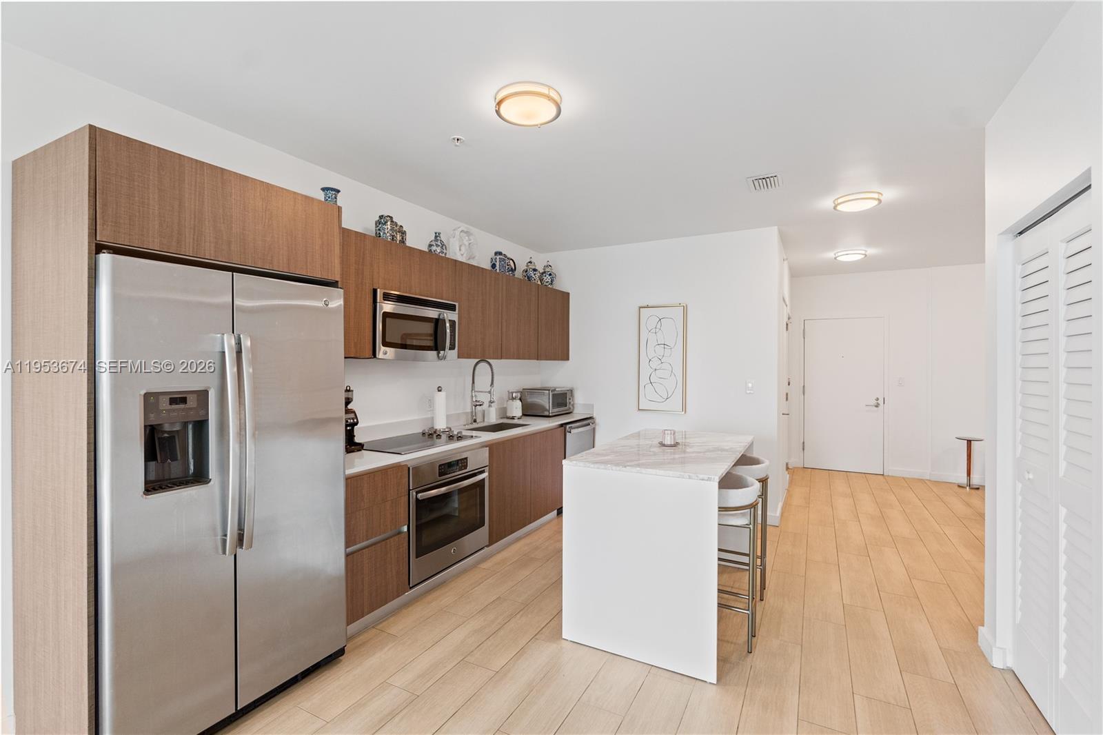 LE PARC AT BRICKELL CONDO - Residential Lease