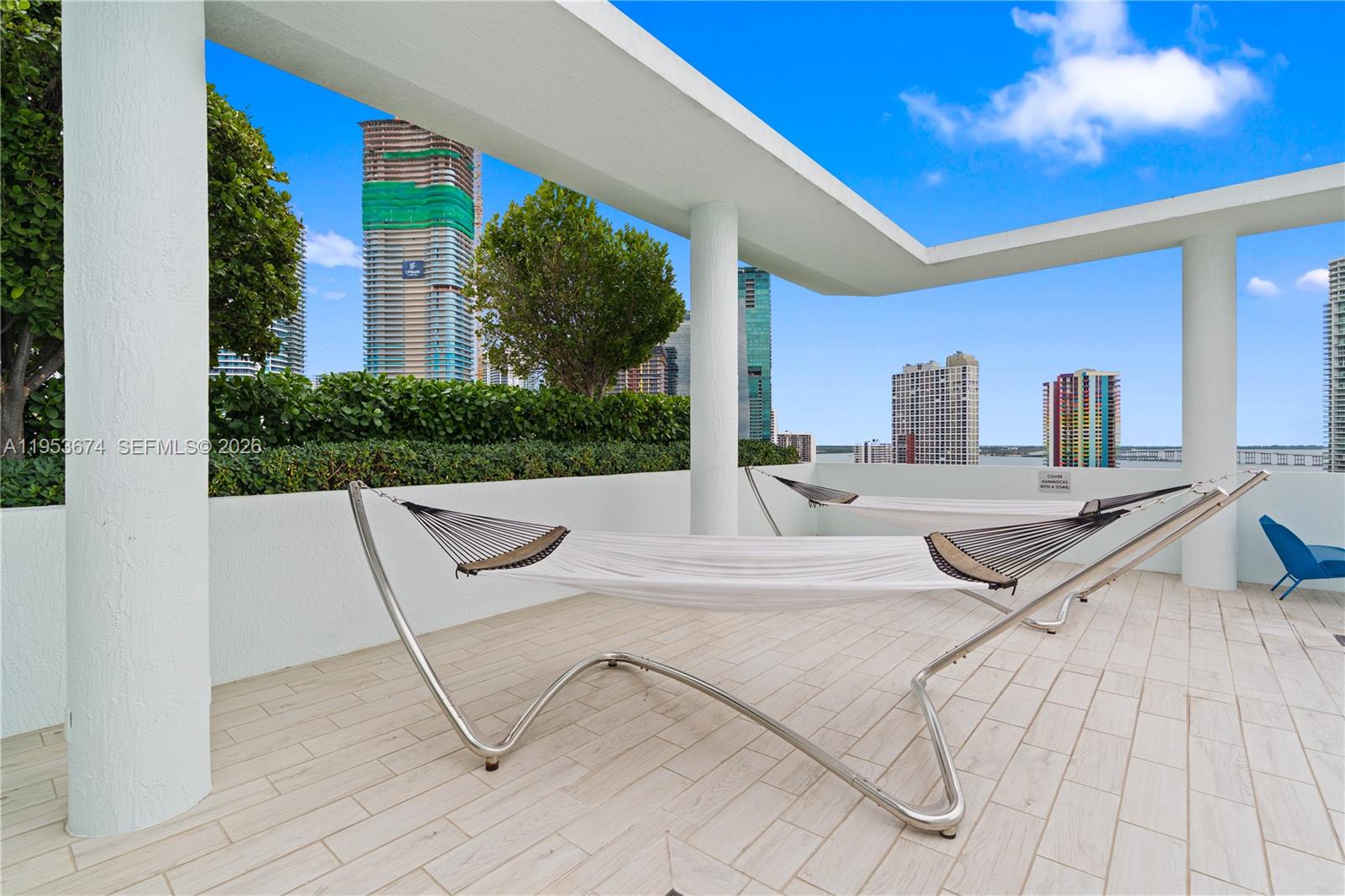 LE PARC AT BRICKELL CONDO - Residential Lease