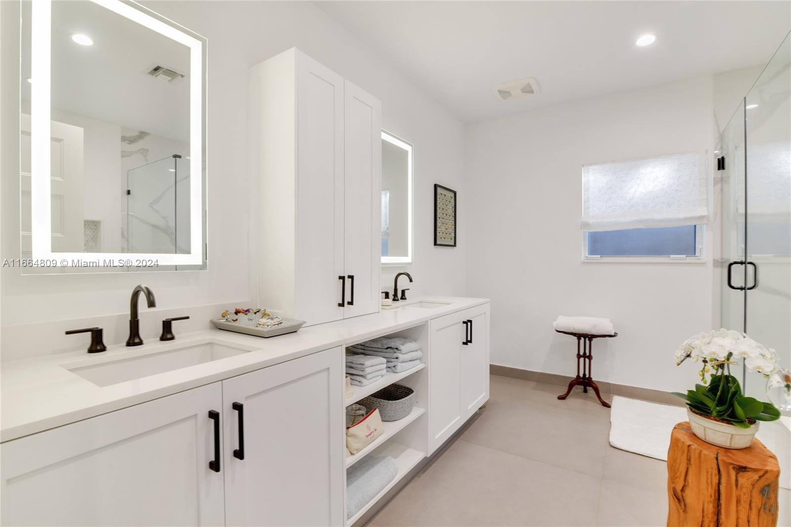 ALTOS DEL MAR NO 6 - Residential