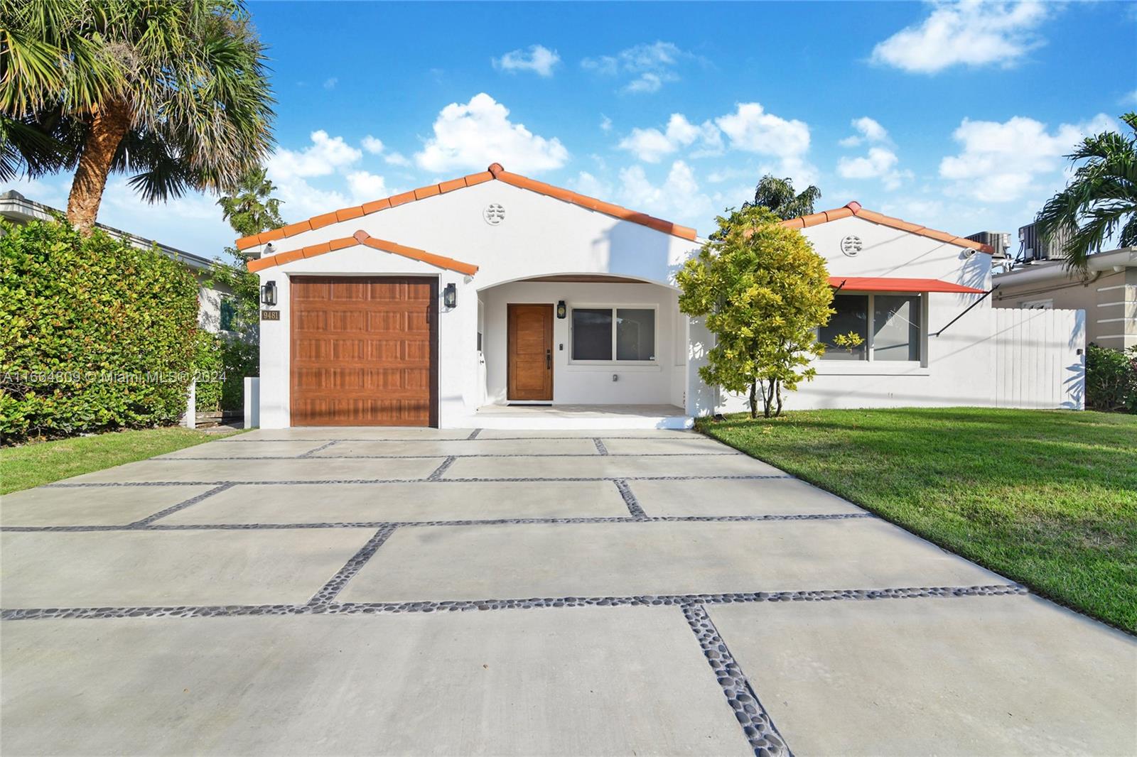 Photo 1 of 9481 Bay Dr, Surfside, Florida, $2,250,000, Web #: 11664809