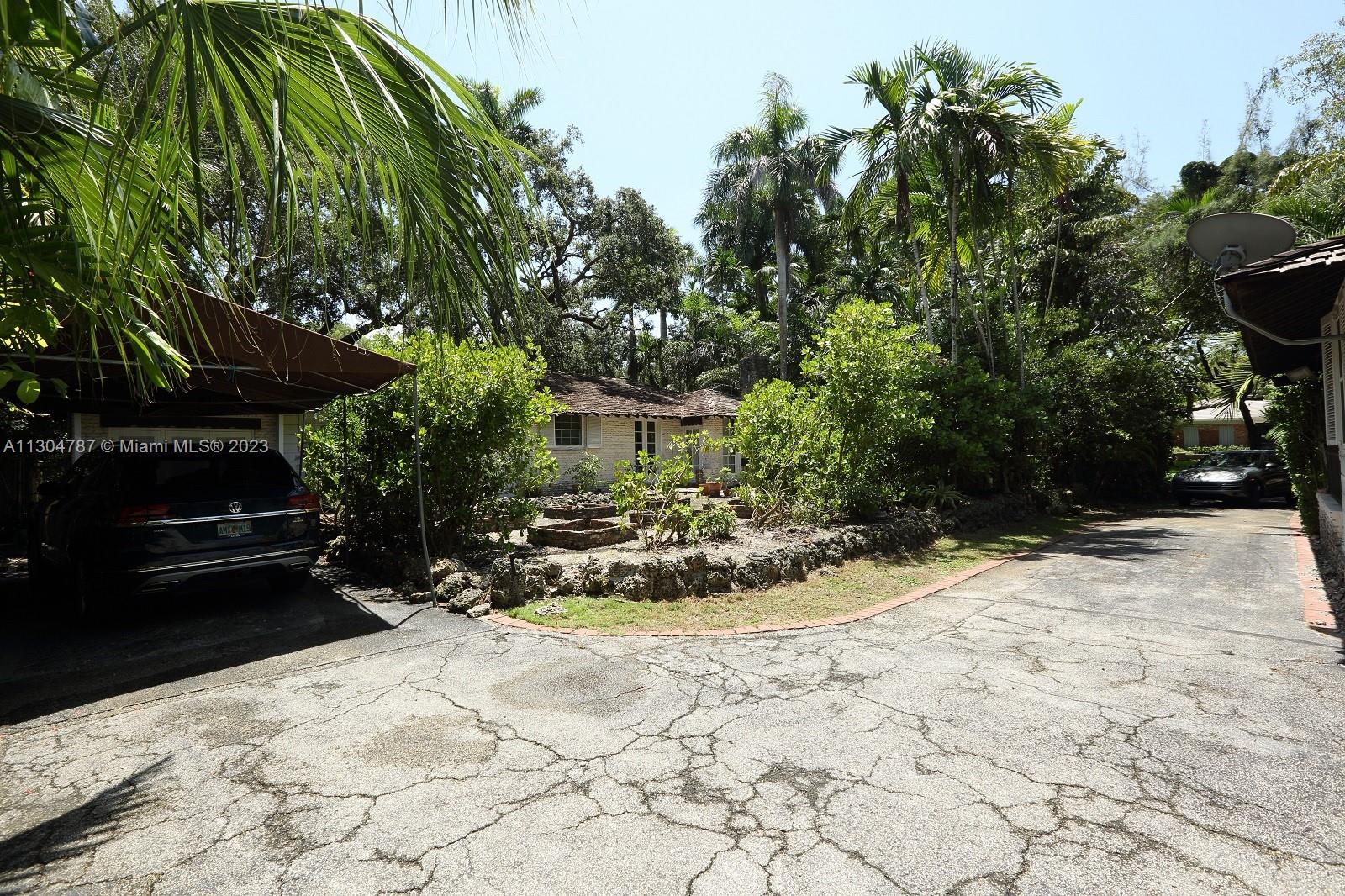 EAST UTOPIA - Residential