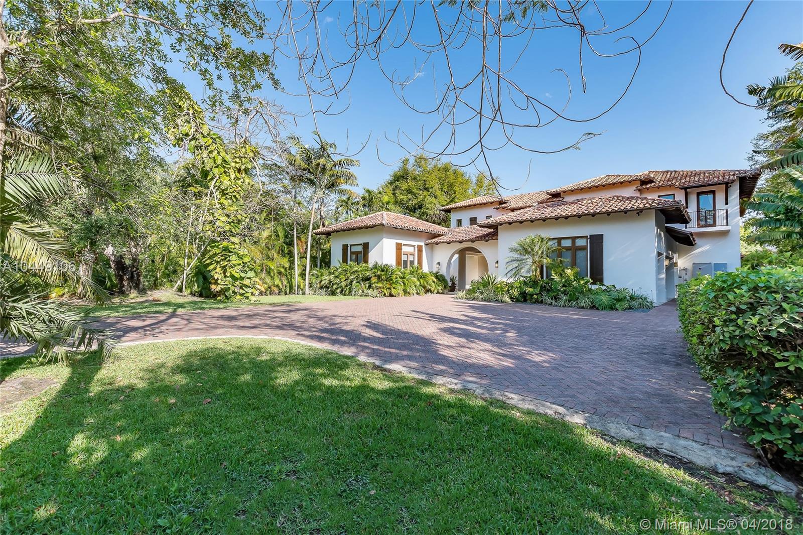 FELIX COURT - Residential