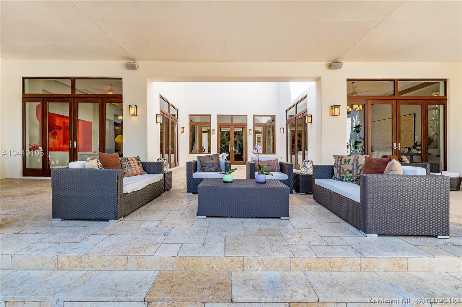 FELIX COURT - Residential