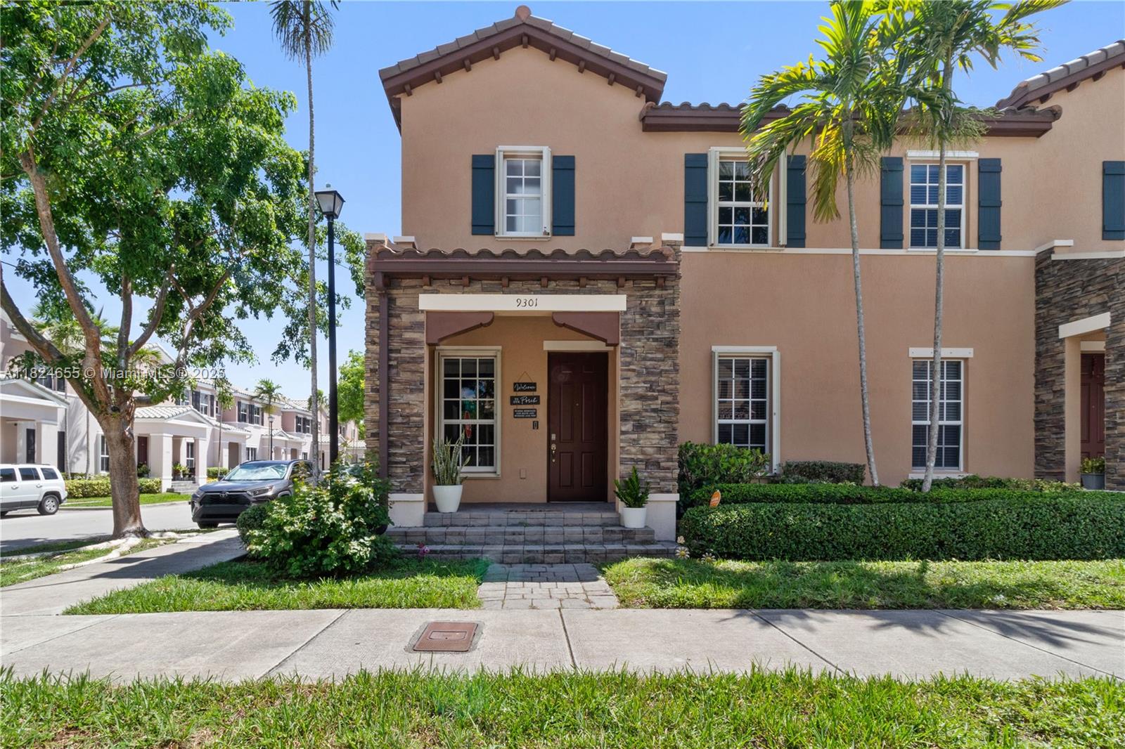 Rental Property at 9301 Sw 171st Ave, Miami, Broward County, Florida - Bedrooms: 4 
Bathrooms: 3  - $3,300 MO.