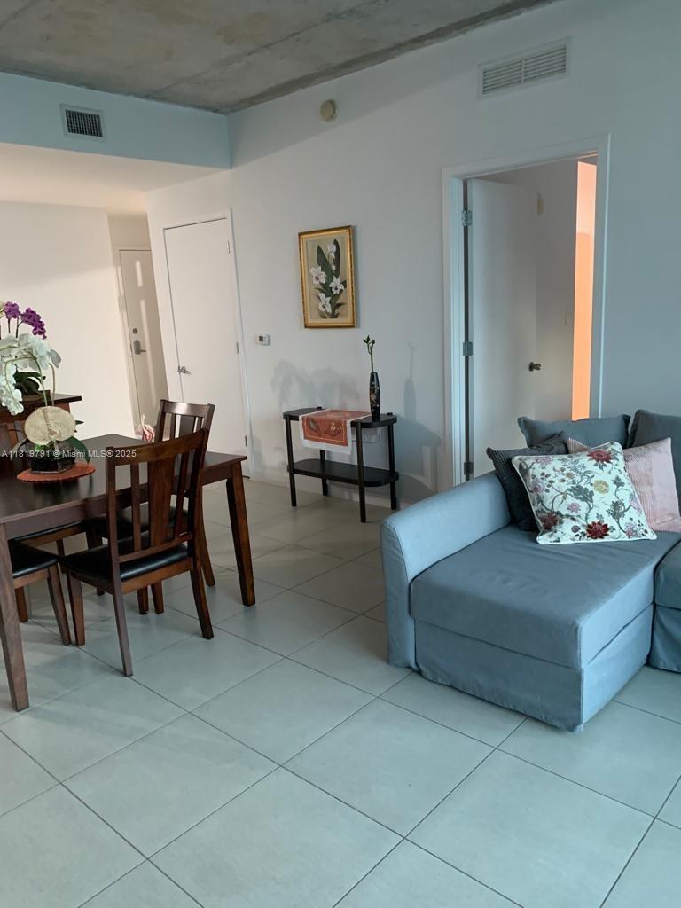 3301 NE 1st Ave H1004