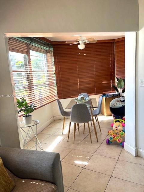 SKY LAKE GARDENS NO 2 CON - Residential
