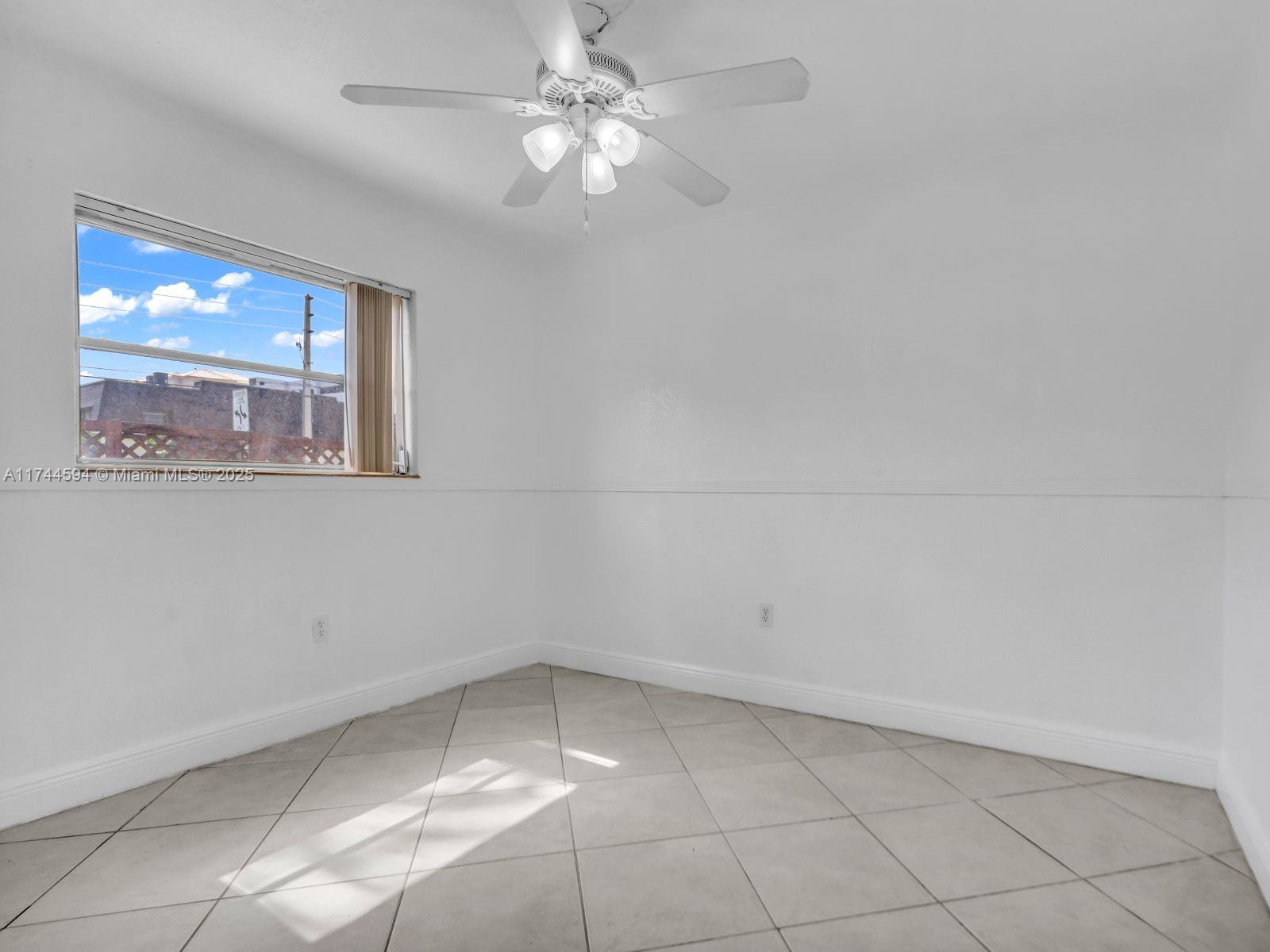 GALLOWOOD CONDO - Residential