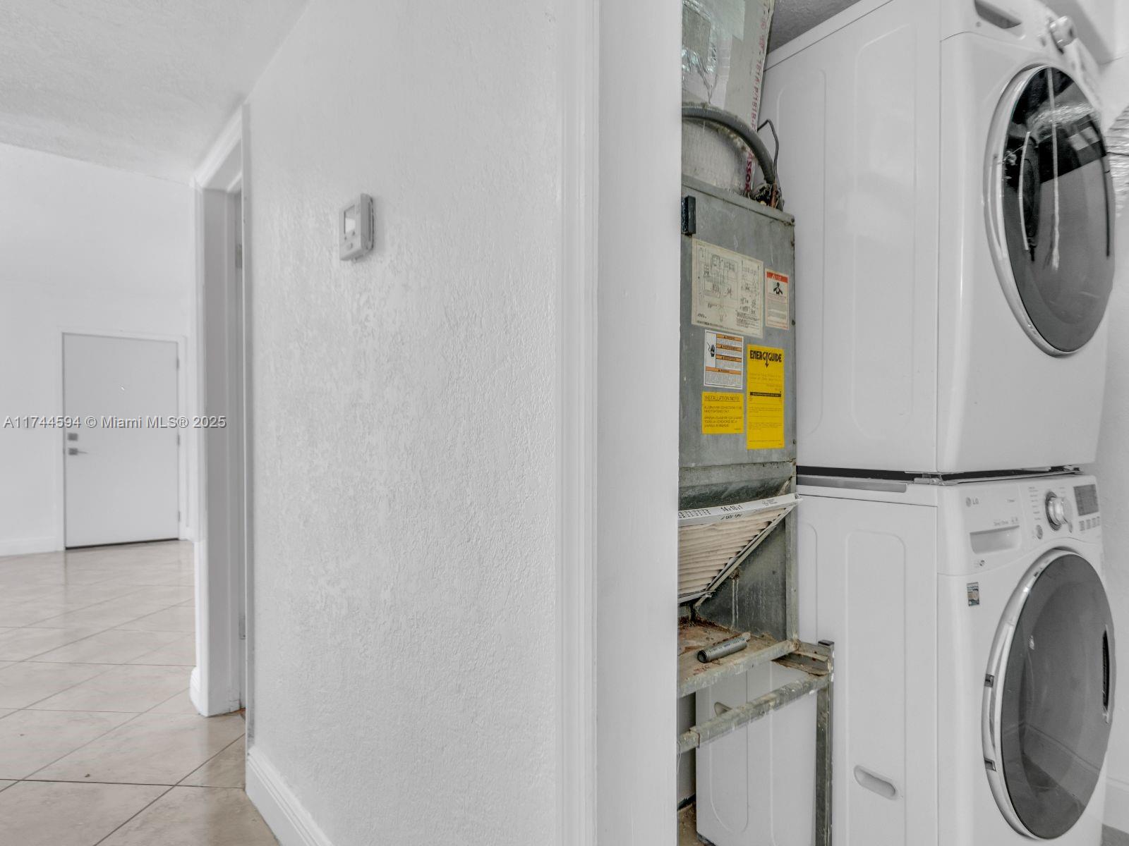 GALLOWOOD CONDO - Residential