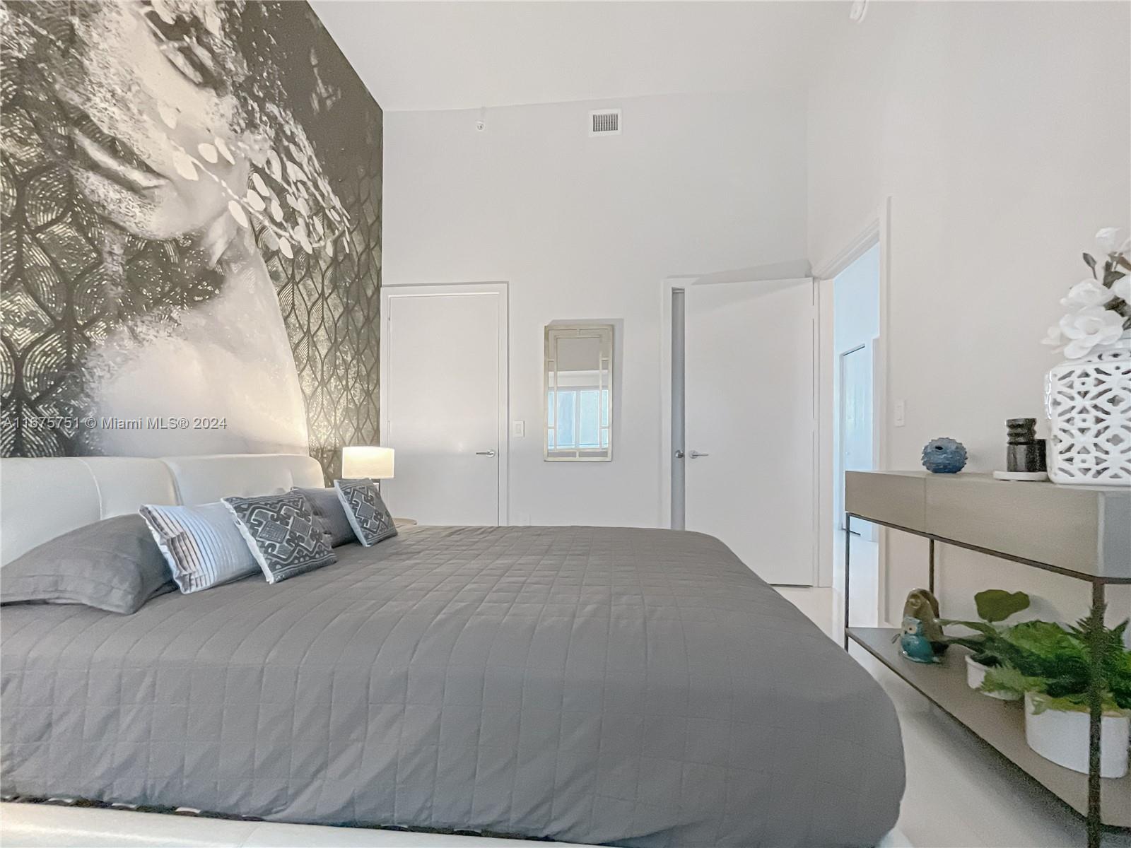 GRAN PARAISO CONDO - Residential