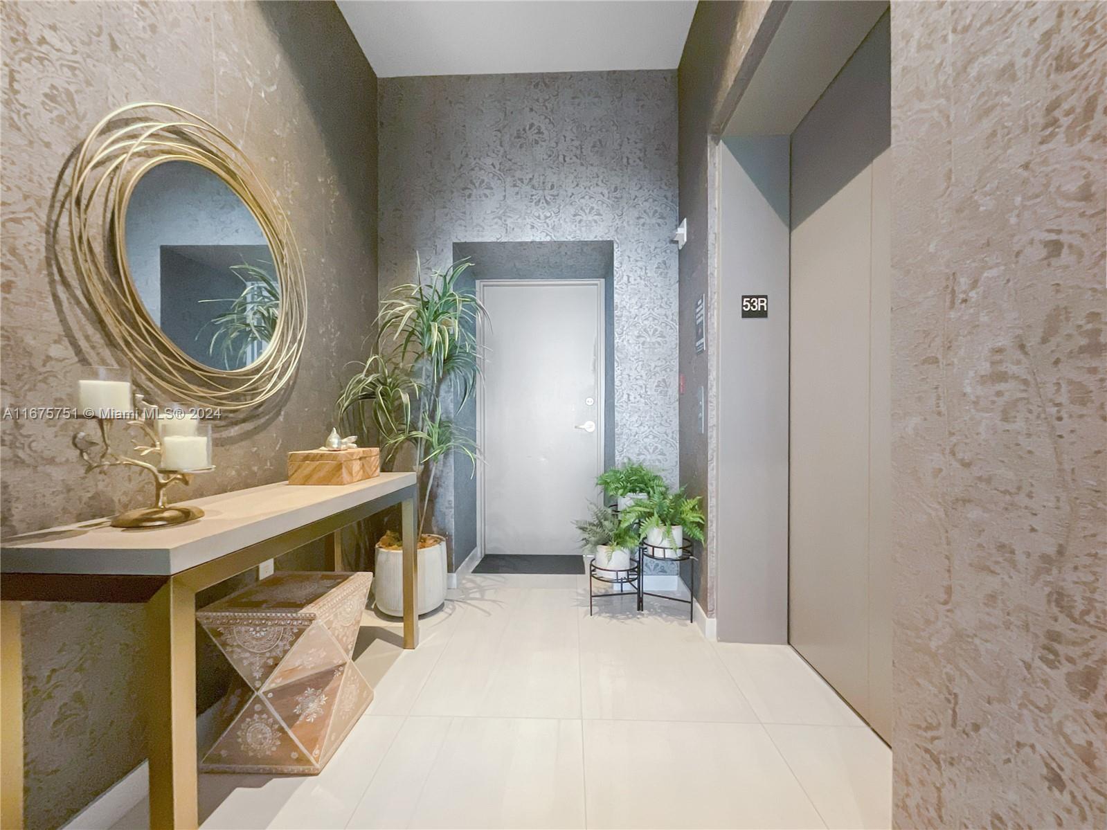 GRAN PARAISO CONDO - Residential