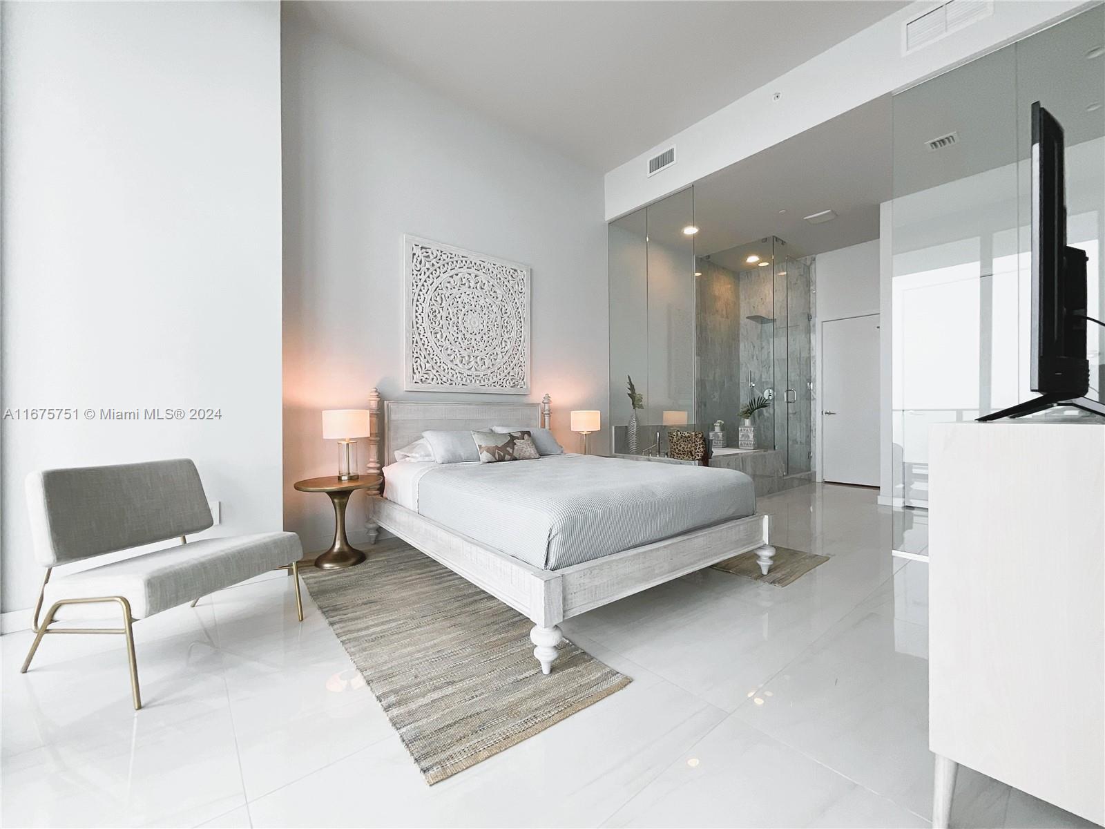 GRAN PARAISO CONDO - Residential