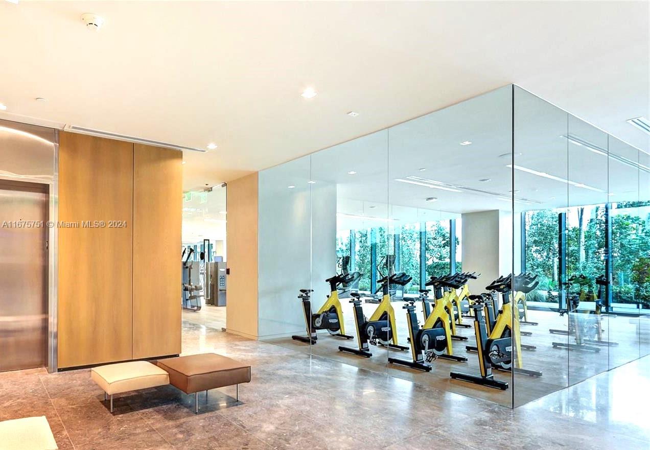 GRAN PARAISO CONDO - Residential