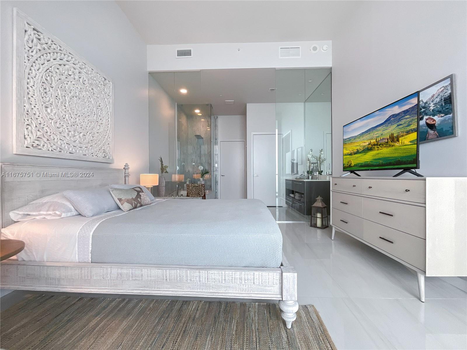 GRAN PARAISO CONDO - Residential