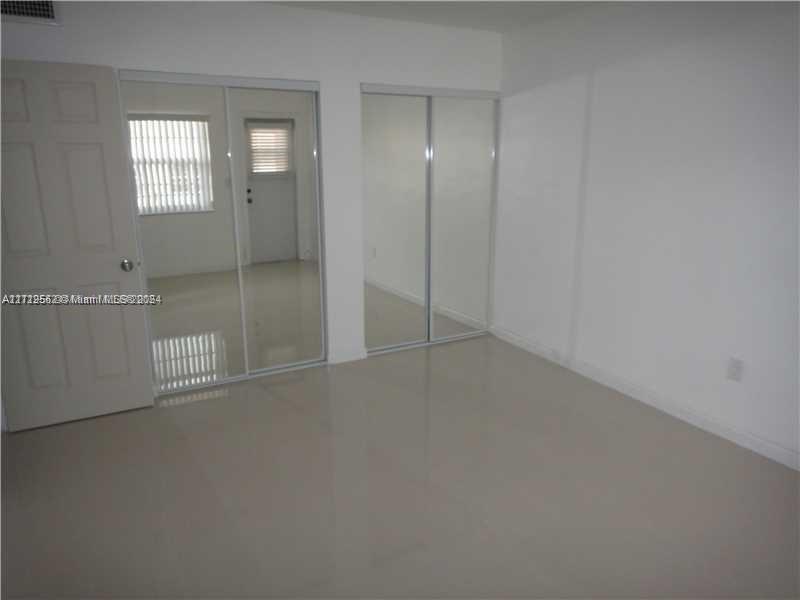 525 MERIDIAN CONDO - Residential