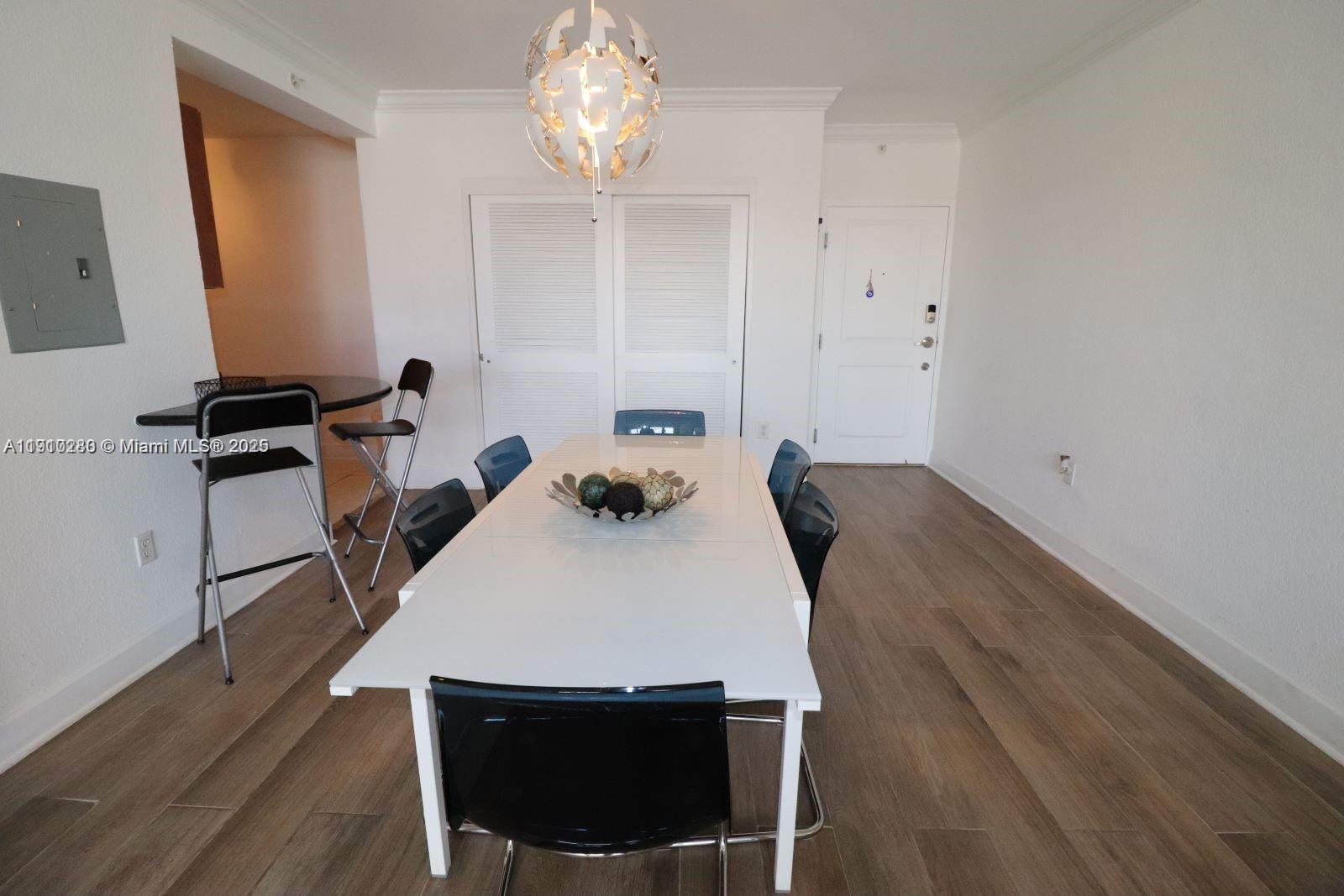 401 BLU OF NORTH BEACH CO - Residential Lease