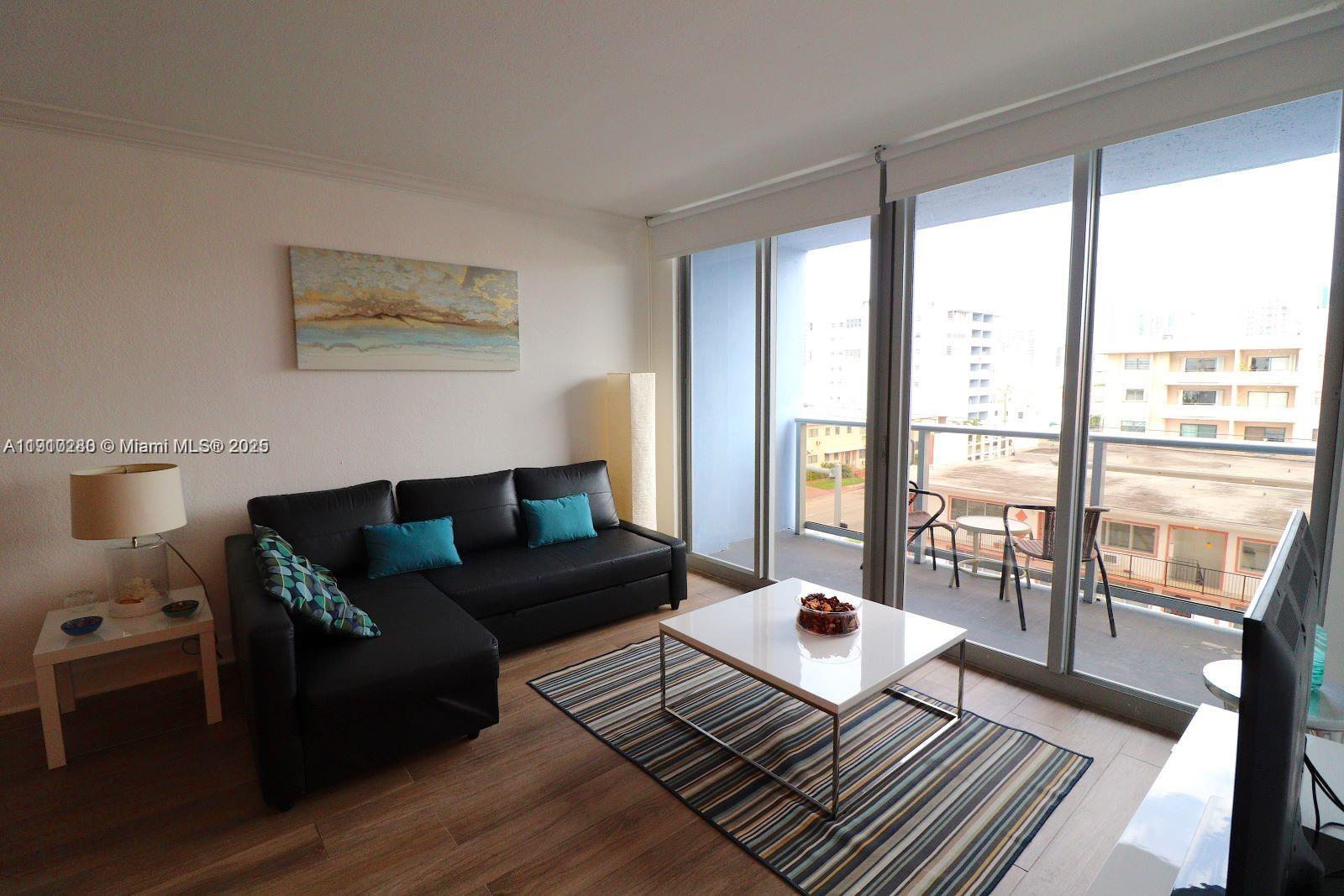 401 BLU OF NORTH BEACH CO - Residential Lease