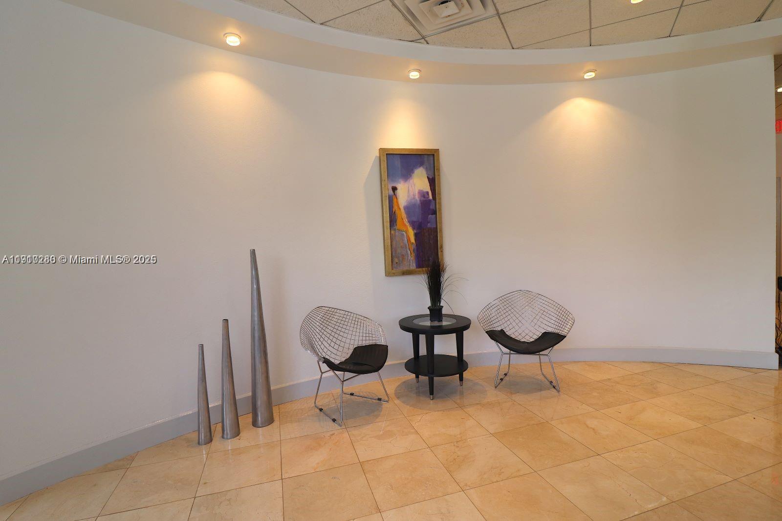 401 BLU OF NORTH BEACH CO - Residential Lease