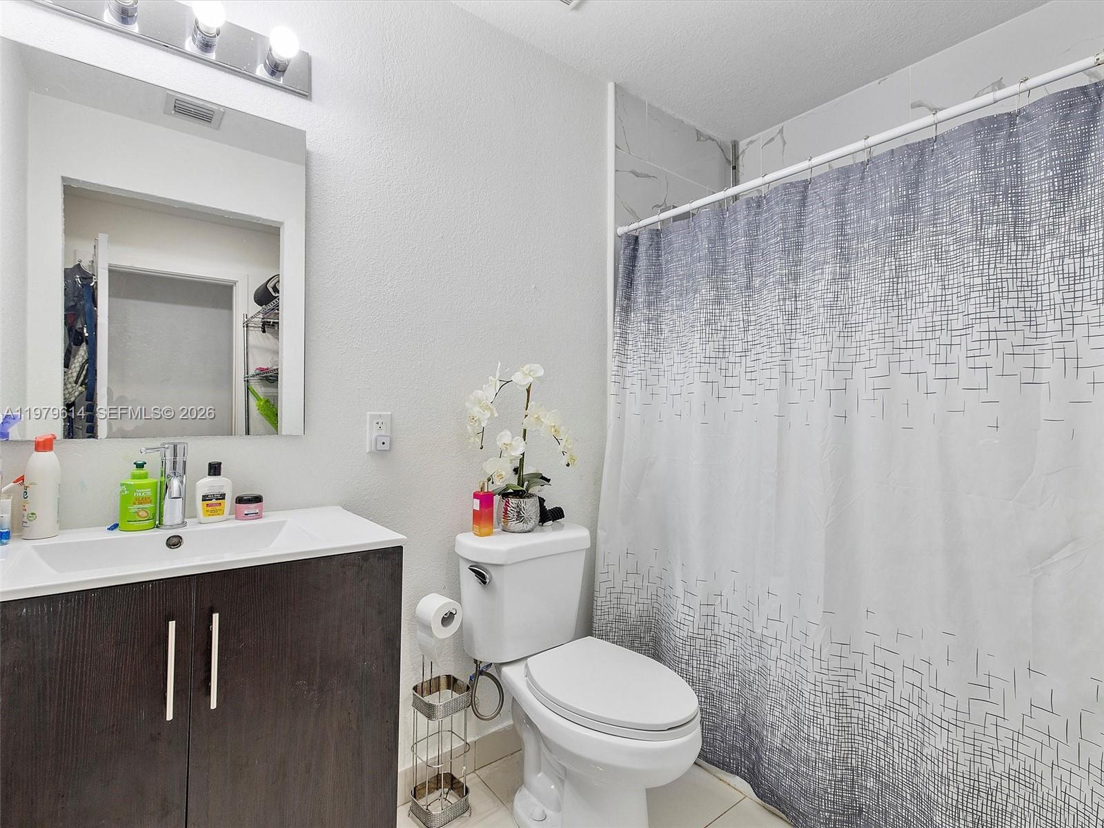 PARADISE GARDENS - Residential