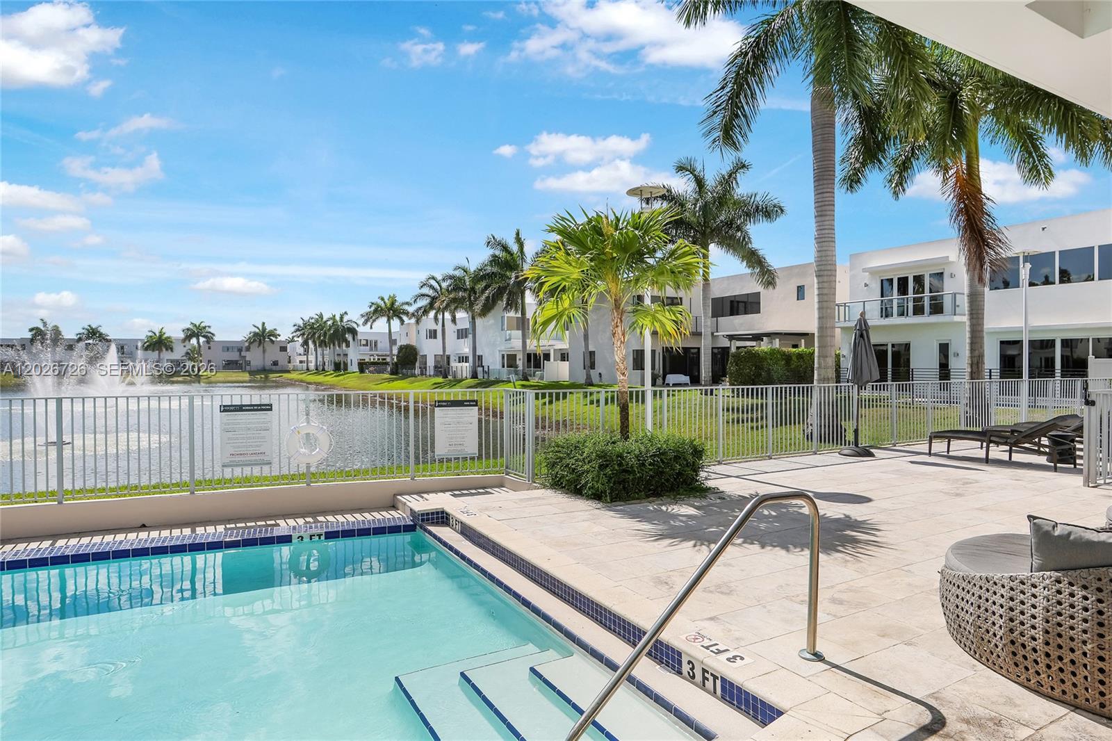 DORAL COMMONS RESIDENTIAL - Residential