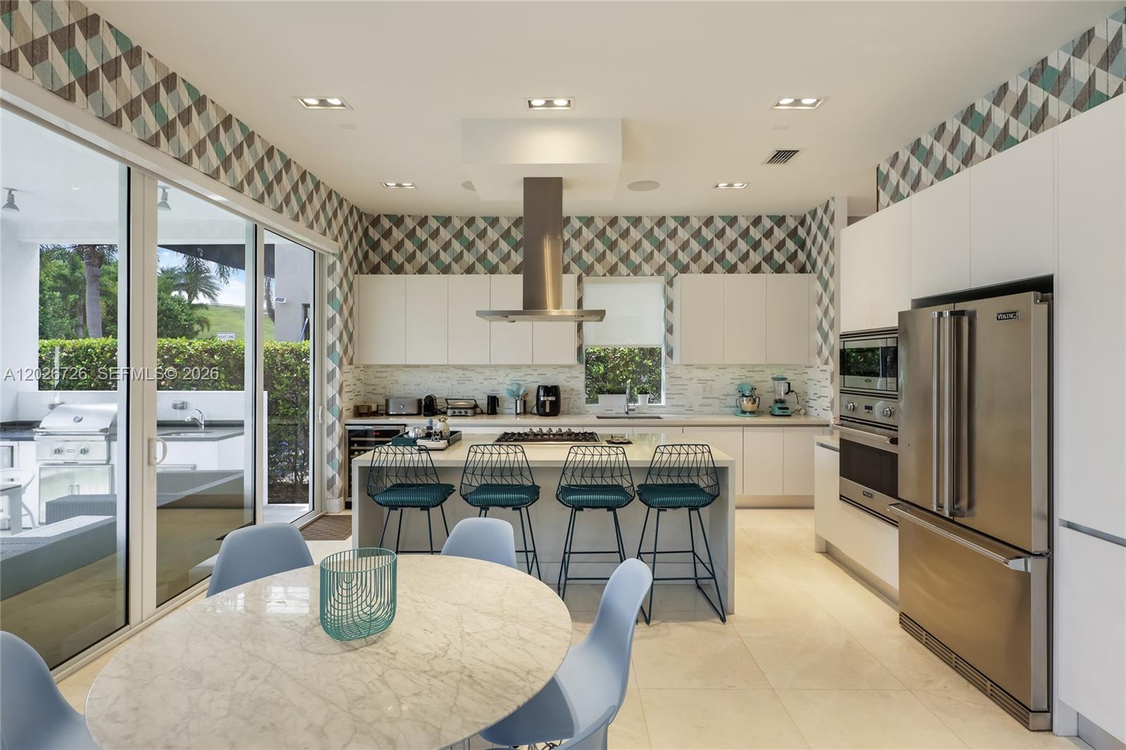 DORAL COMMONS RESIDENTIAL - Residential