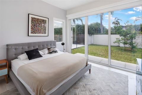 Tiny photo for 7441 NW 102nd Ct, Doral, FL 33178 (MLS # A12026726)