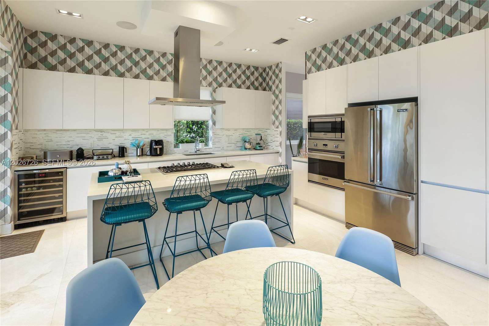 DORAL COMMONS RESIDENTIAL - Residential