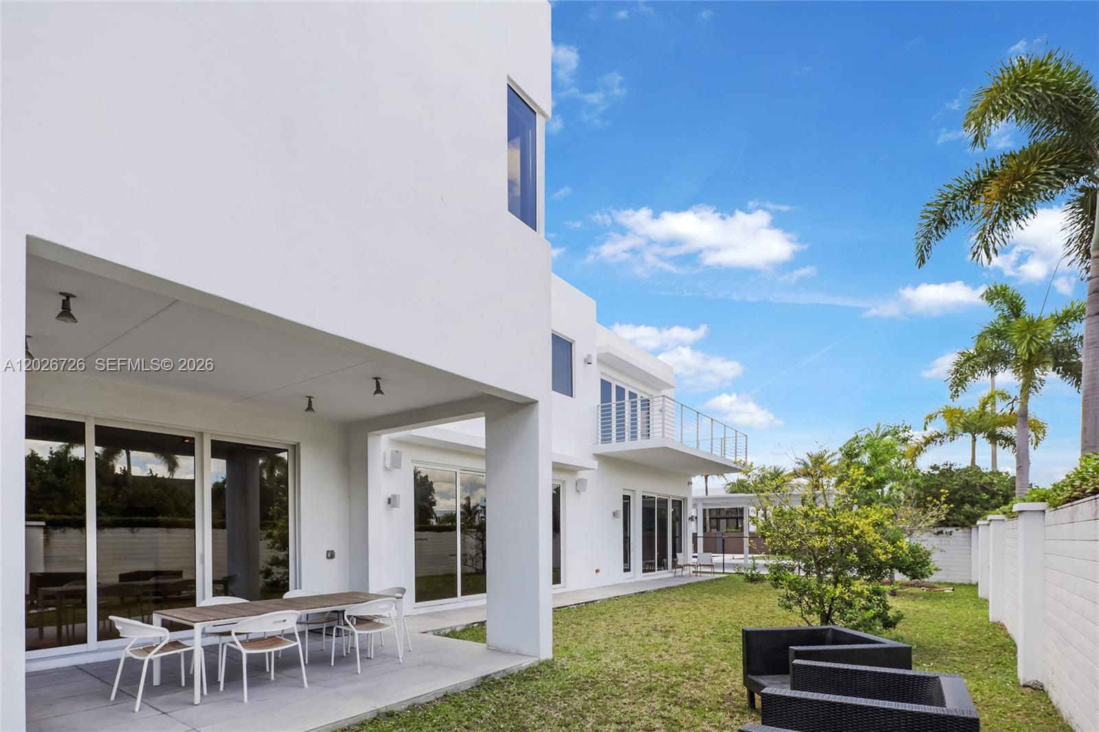 DORAL COMMONS RESIDENTIAL - Residential