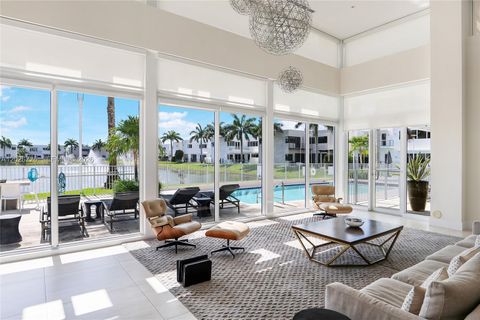 Tiny photo for 7441 NW 102nd Ct, Doral, FL 33178 (MLS # A12026726)