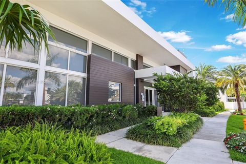 Tiny photo for 7441 NW 102nd Ct, Doral, FL 33178 (MLS # A12026726)